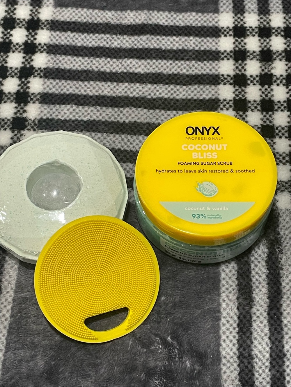 Onyx Coconut Bliss Foaming Sugar Scrub — Bright Yellow Jar with Matching Brush